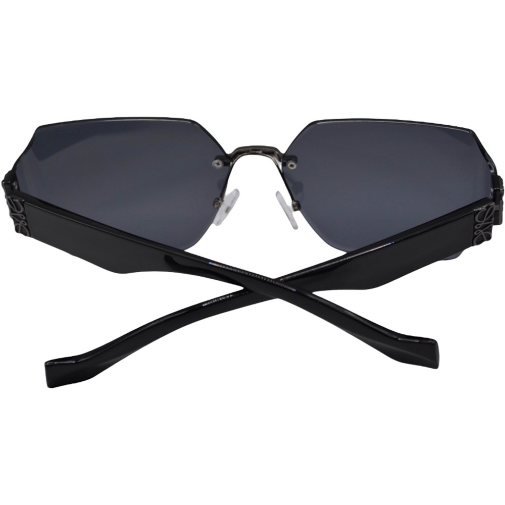 Loewe Women’s Oversized Rimless Sunglasses | Gunmetal & Black | Gray Lens | New - Picture 12 of 16